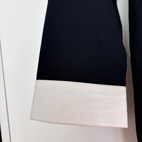 L’ecole des femmes “The Paris Dress”. - Picture 5 of 9